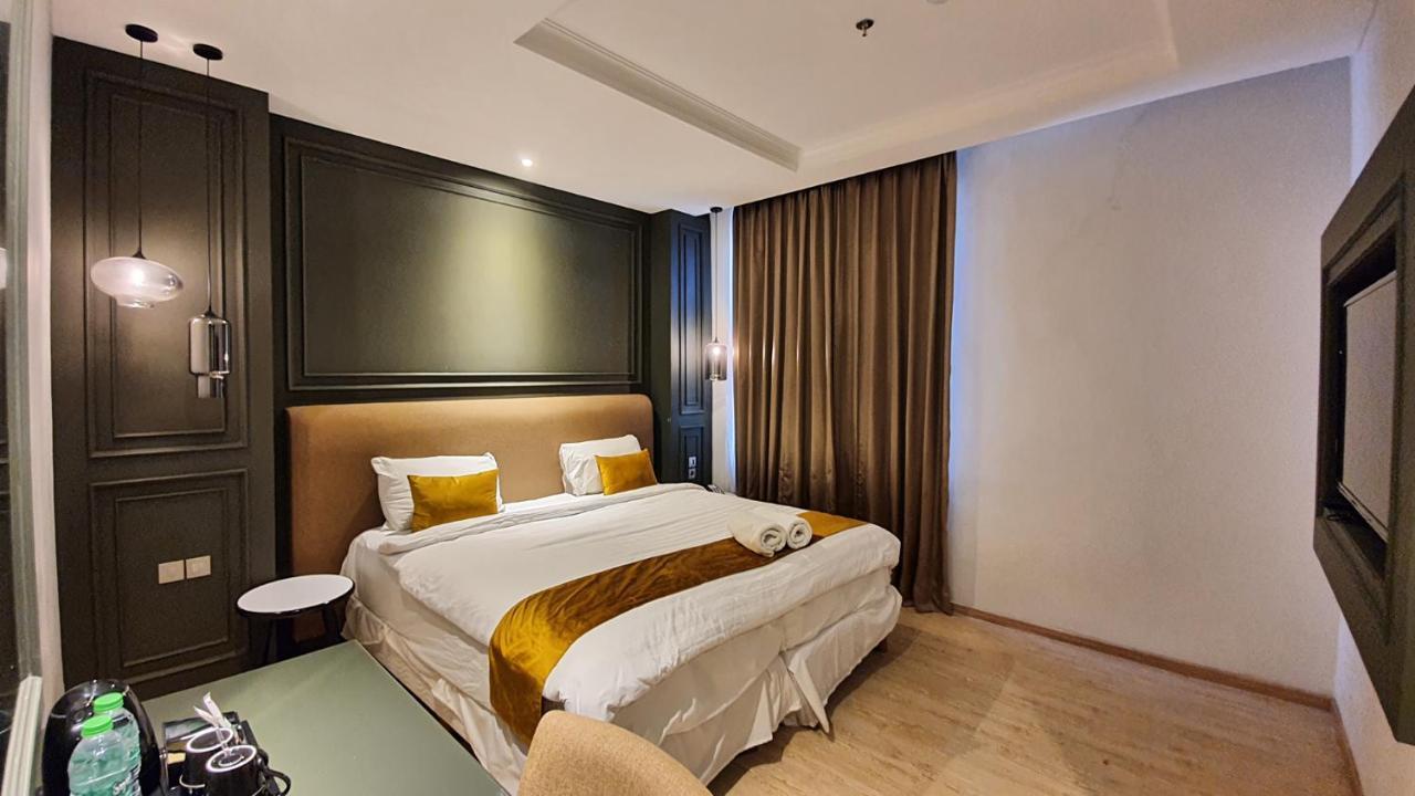 Hotel Shalva Джакарта Екстериор снимка