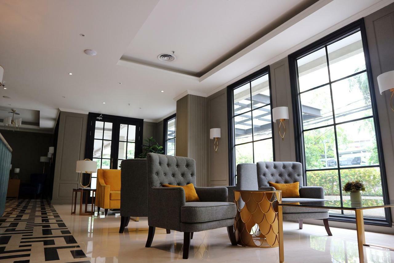 Hotel Shalva Джакарта Екстериор снимка