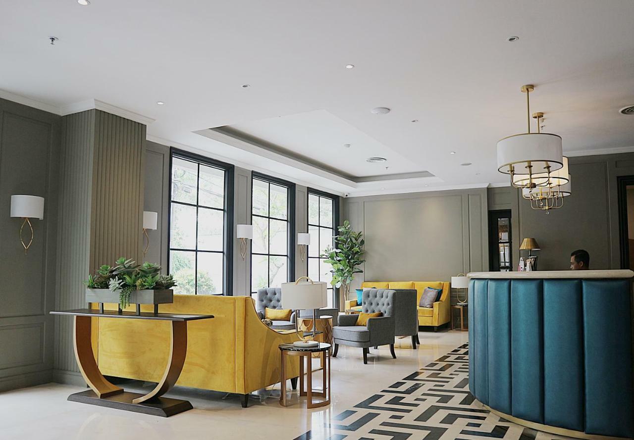 Hotel Shalva Джакарта Екстериор снимка